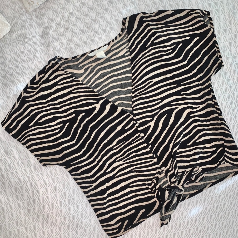 H&M Printed Blouse